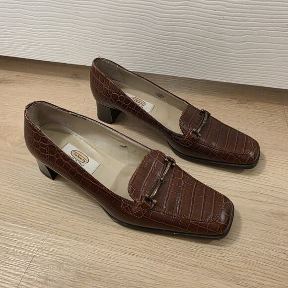 Vintage Talbots Brown Leather Snakeskin Preppy Dark Academia Heels Size 6 - Picture 1 of 8
